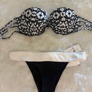Pilyq Black and White Bikini Set